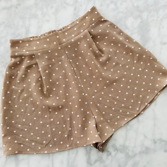 Show Me Your Mumu Marley Short Tan Dotcha Miss Me Polka Dot Small - Picture 2 of 7
